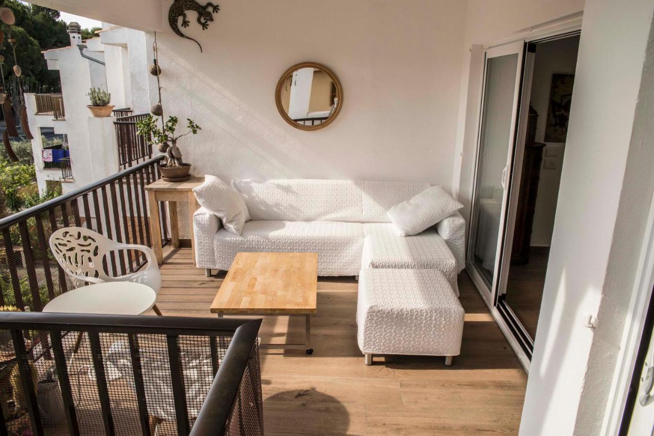 Beach Inn Apartment アルクディア エクステリア 写真